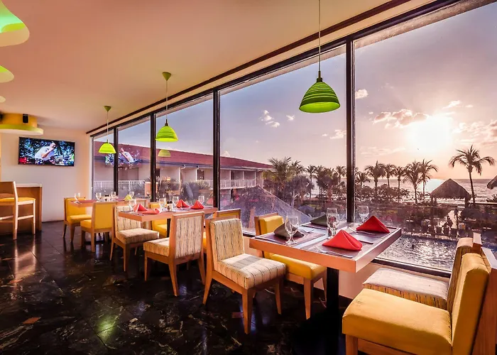 Margaritaville Playa Flamingo