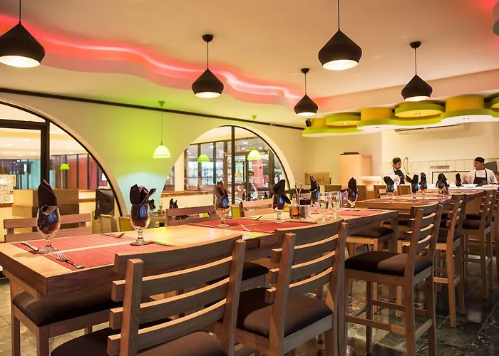 Margaritaville 4* Playa Flamingo