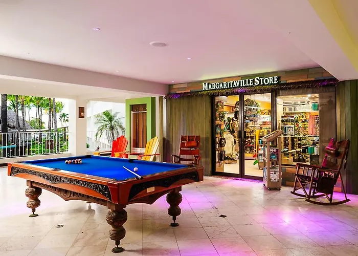 Margaritaville Playa Flamingo
