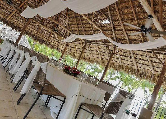 Margaritaville 4* Playa Flamingo